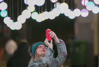 Stunning light exhibition installed in Dublin to encourage Darkness Into Light registration