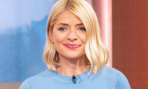 holly willoughby