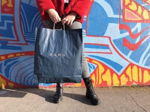 Zara has just restocked the shoes that are the image of our favourite Chanel ones