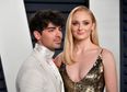 Joe Jonas dressed up as Sansa for the Game of Thrones premiere and nah, too much