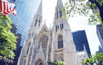 A man has been arrested in New York trying to bring petrol and lighters into St Patrick’s Cathedral
