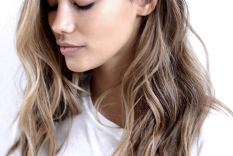You can perfect these stunning beach waves in less than five minutes