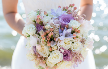 H&M’s latest bridal collection features some stunning (and affordable) dresses