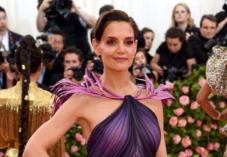 Katie Holmes and Jamie Foxx pose as a couple for the first time