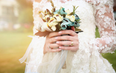 Bride refuses to pay florist for her wedding flowers and things got VERY heated