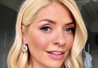 People are making nasty comments about Holly Willoughby’s new dress