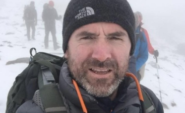 Search for climber who went missing on Mount Everest to begin today