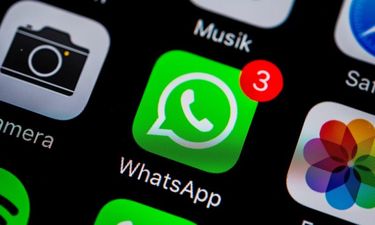 WhatsApp confirms that it will start introducing ads next year