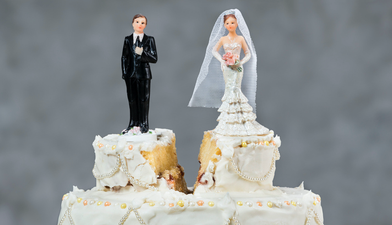 People are getting DRAGGED for having their wedding today for this funny reason