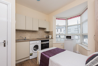 This studio room in Dublin went for €750 per month and it’s an absolute disgrace