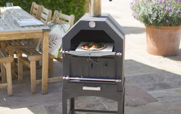 So Lidl is selling a €119 outdoor pizza oven, and it’s an actual dream come true
