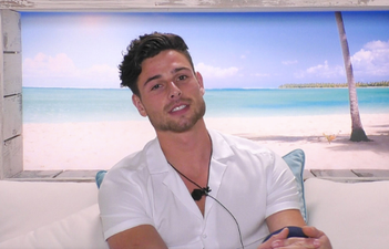 Caroline Flack and Love Island’s Tom got v close at the After Sun after party last night