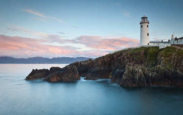 From pristine beaches to the most beautiful lighthouse in Ireland — 5 must-visit places in Donegal