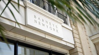 Famous US luxury department store Barneys has filed for bankruptcy