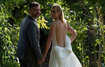 RTÉ’s Kathryn Thomas marries partner Padraig McLoughlin in Co Kildare