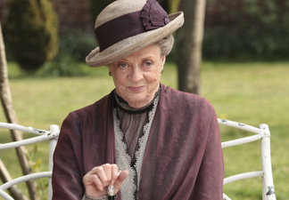 6 key times Maggie Smith was an absolute savage on Downton Abbey
