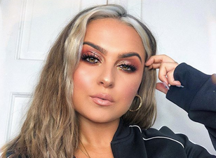 Aideen Kate just created the most INSANE beauty look inspired by Taylor Swift