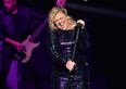 Kelly Clarkson says her ovarian cyst burst while she was filming The Voice
