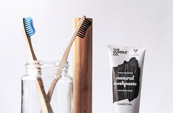 Bamboo brushes and eco-friendly floss: 5 products for more sustainable oral care