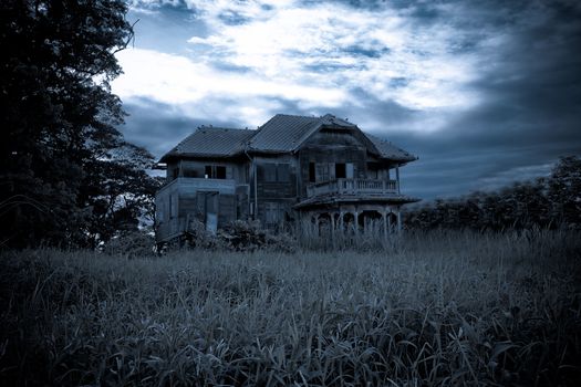 murder house flip