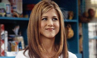 This is the MAC lipstick that Jennifer Aniston always wore on the set of Friends