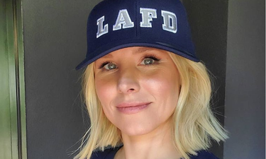 Kristen Bell can’t keep it together as her daughter sings Lizzo in the back of the car