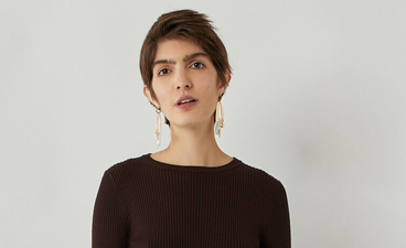 The flattering Warehouse skirt that will go with everything in your wardrobe