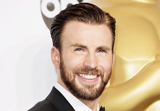 Did you know Chris Evans has a brother who looks just like him? Because we didn’t