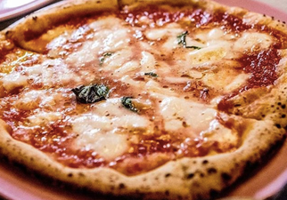FYI, Dublin’s Little Pyg are celebrating opening with free pizza and cocktails today
