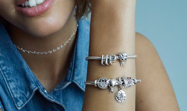 Pandora is releasing a Harry Potter collection and yeah, we need it all