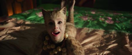 Cats movie review: Far from purrfect… but not a complete cat-astrophe!
