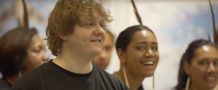WATCH: Lewis Capaldi was greeted with a gorgeous Māori version of Someone You Loved after arriving in New Zealand