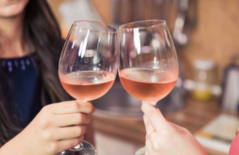 Rosé flavoured drink enhancer exists so you can turn your water into wine