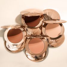 Charlotte Tilbury unveils new Airbrush Bronzer and we need it in our lives
