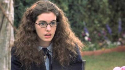 Anne Hathaway has revealed that her fall in The Princess Diaries was an accident