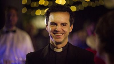 Andrew Scott has recorded a reading of a reassuring poem and it’s sexy priest 1, Connell 0