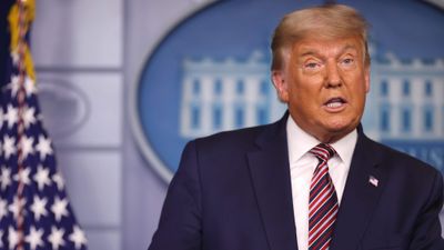 Donald Trump labelled “obese turtle on his back” after bizarre speech