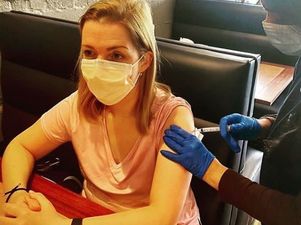 Vicky Phelan “delighted and relieved” to receive Covid vaccine