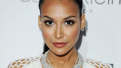 Glee cast reunite to pay touching tribute to Naya Rivera
