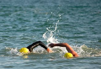 Wicklow swimmer Sarah Mortimer crosses English Channel in just 13 hours