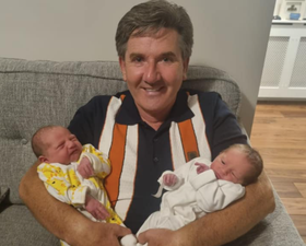 Daniel O’Donnell celebrates welcoming twins to extended family