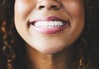 Here’s how you can straighten your teeth at home, no appointments needed