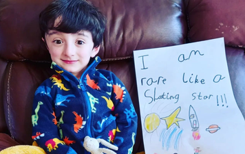 Adam King is making Virtual Hug jewellery for Mother’s Day