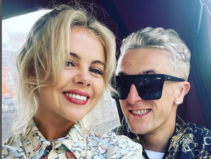 Yep, Saoirse Monica Jackson from Derry Girls and Denis Sulta are dating
