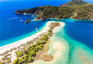 Irish mum shares “harrowing” experience after kids almost abducted in Turkey