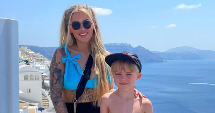 Young mum packs her bags and travels the world with 3-year-old son