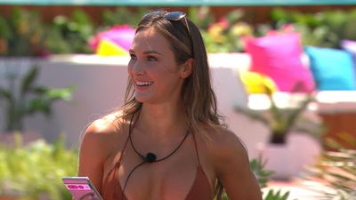 Love Island fans are left baffled as the villa turns on Jessie