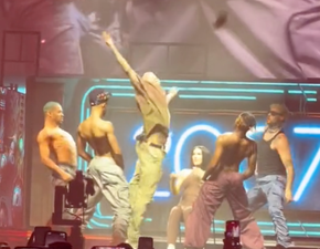 Chris Brown angrily throws fan’s phone into crowd during Berlin concert