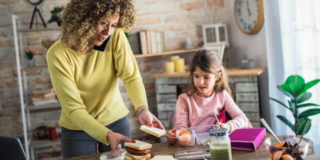 Mum slammed for making five weeks of school lunches at one time