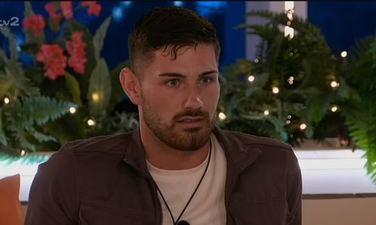 Love Island fans can’t get over Scott having a go at Leah during Movie Night